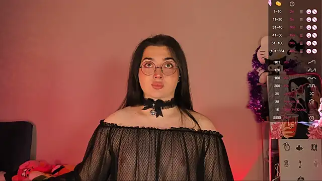 YsabellViveris online show from 14, 2, 2025