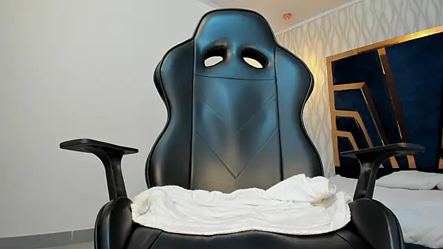 Snapshot of Petesevans chatting on 4, 3, 2025 Petesevans online show from 4, 3, 2025