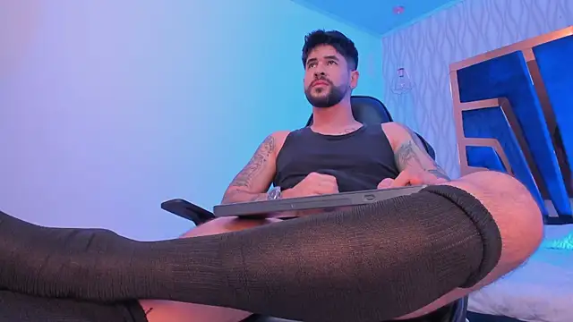 Snapshot of Petesevans chatting on 7, 3, 2025 Petesevans online show from 7, 3, 2025