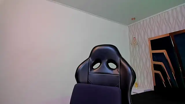 Snapshot of Petesevans chatting on 27, 10, 2025 Petesevans online show from 27, 10, 2025