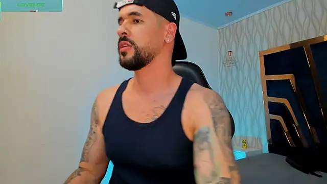 Snapshot of Petesevans chatting on 1, 12, 2025 Petesevans online show from 1, 12, 2025