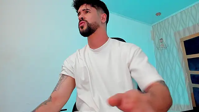 Snapshot of Petesevans chatting on 13, 2, 2026 Petesevans online show from 13, 2, 2026