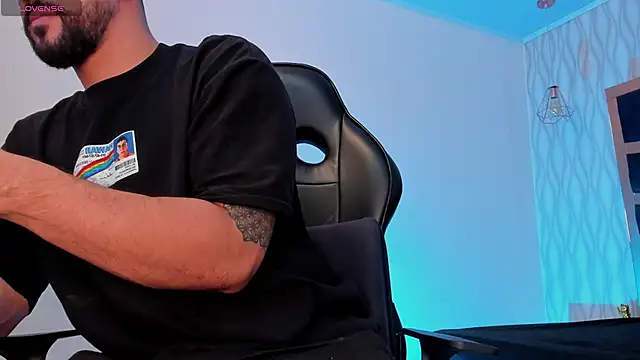 Snapshot of Petesevans chatting on 16, 2, 2026 Petesevans online show from 16, 2, 2026