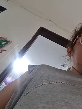 karlythothxh online show from 16, 10, 2025