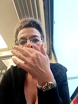 RebeccaNoble online show from 29, 11, 2025