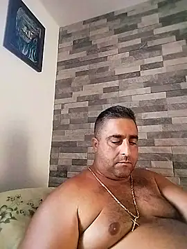 ADRIAN ADI40 online show from 24, 9, 2025