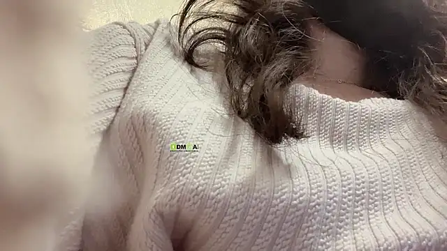 Tw Zoella online show from 16, 3, 2025