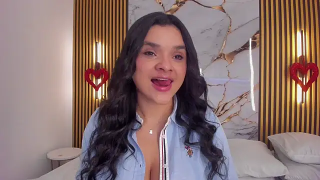 Snapshot of indi_catalina chatting on 10, 4, 2026 indi catalina online show from 10, 4, 2026