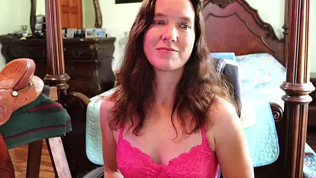 thornburyrose online show from 31, 10, 2025