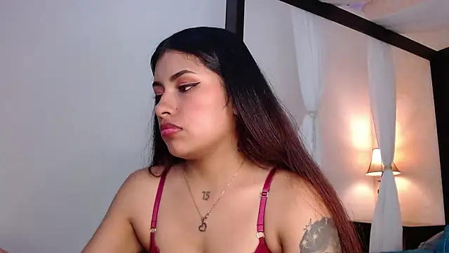 ChantalPetit online show from 12, 9, 2025