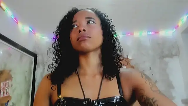 kelly thomson online show from 16, 2, 2025