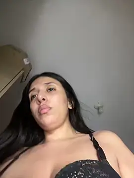 kiaraglam2 online show from 23, 3, 2025