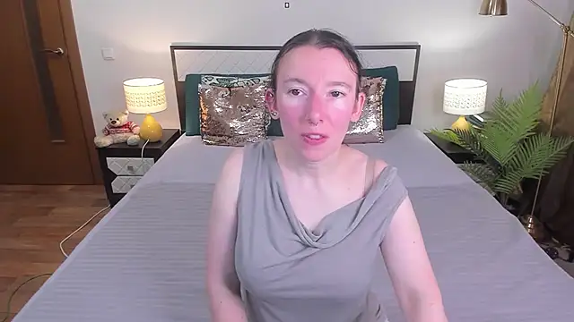 CatherineWalls online show from 16, 7, 2026