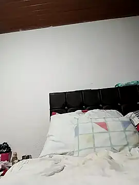 Vicky Rosse online show from 8, 11, 2025