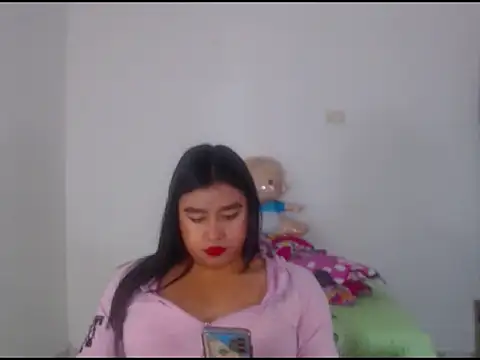 katrinawillff online show from 23, 4, 2026