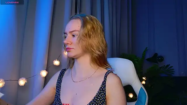 Ramona    online show from 23, 12, 2025