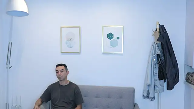 funcouple1985 online show from 18, 6, 2026
