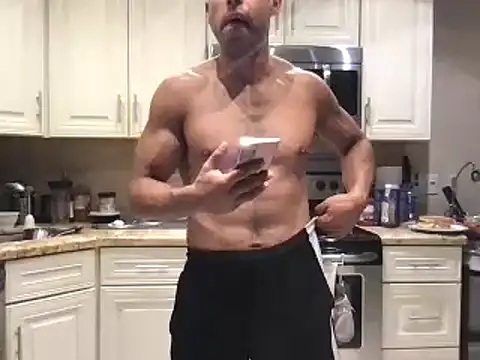 BigGuyMuscle online show from 11, 3, 2025