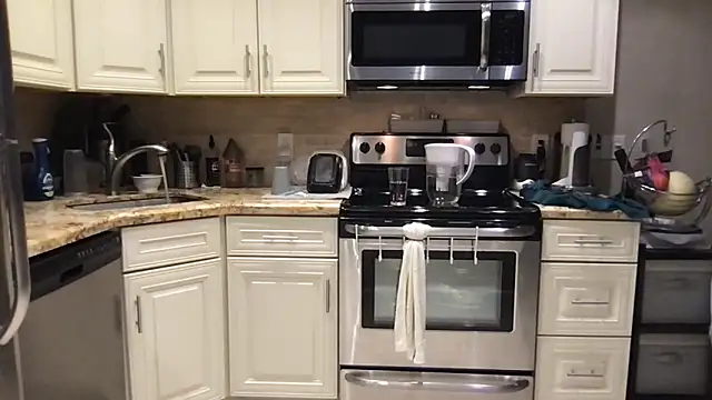 BigGuyMuscle online show from 14, 9, 2025