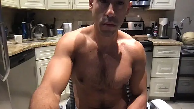 BigGuyMuscle online show from 20, 9, 2025