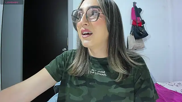 andrea hills online show from 16, 4, 2026