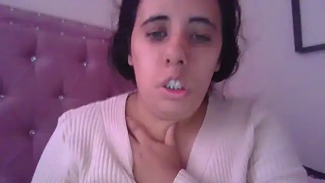 annarose19 online show from 14, 10, 2025