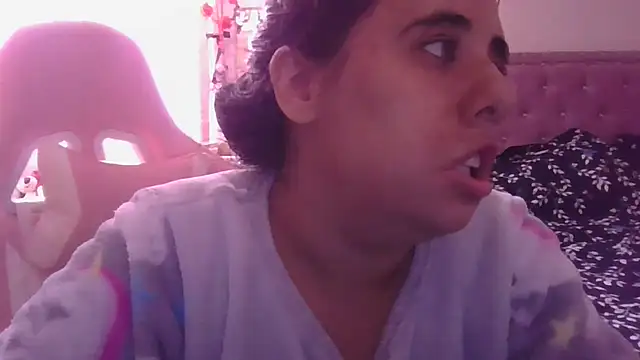 Snapshot of annarose19 chatting on 12, 2, 2026 annarose19 online show from 12, 2, 2026