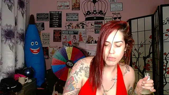 Snapshot of latinacubana chatting on 1, 2, 2026 latinacubana online show from 1, 2, 2026