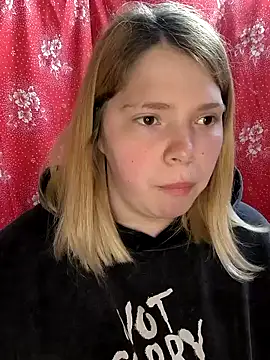 Zuli Kiska online show from 11, 3, 2025