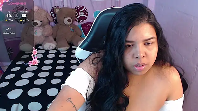 SaLomeJonees online show from 9, 9, 2025