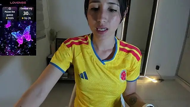  arianna hot22 online show from 18, 6, 2026