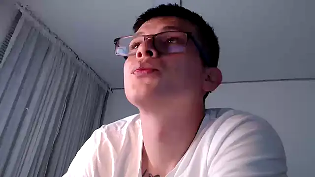 MathewCollin online show from 19, 2, 2025