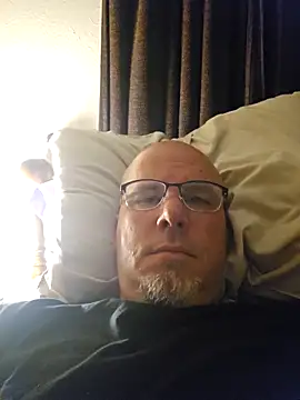 ke5eeo2 online show from 19, 4, 2026