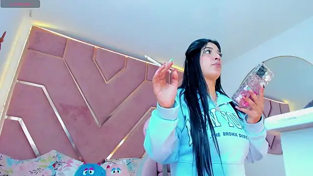 natalia-888 online show from 14, 3, 2025