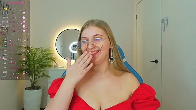 Adr1ana  online show from 31, 1, 2025