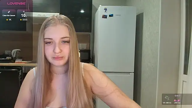 Adr1ana  online show from 5, 2, 2026