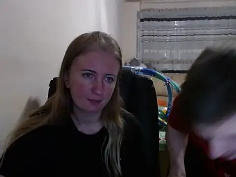 PeterAndJen online show from 25, 9, 2025