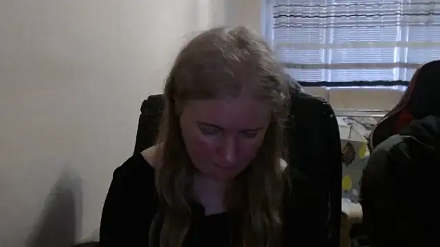 PeterAndJen online show from 4, 4, 2026