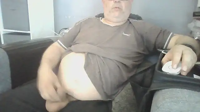 Naturistmale45 online show from 29, 4, 2026