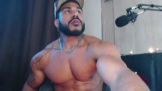 Artemis Kazttman online show from 2, 1, 2025