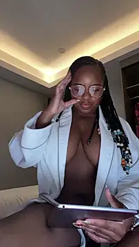 PRIMAGODDESS online show from 12, 7, 2026
