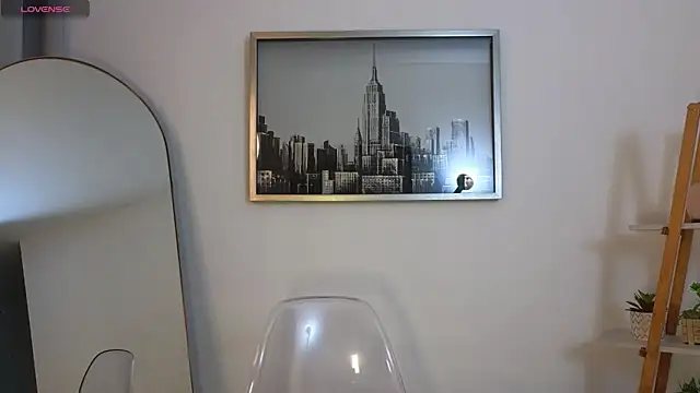 bella  adams online show from 16, 1, 2026