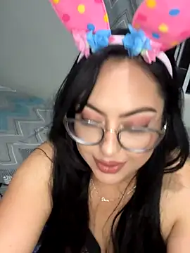 MileyGia online show from 29, 10, 2025