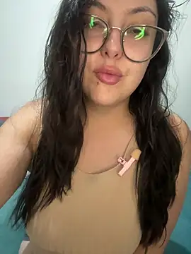 MileyGia online show from 16, 7, 2026