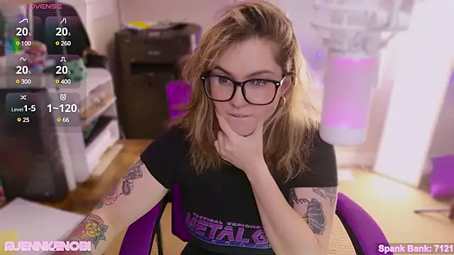 JennKenobi online show from 26, 2, 2025