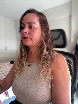 Snapshot of misslulipop chatting on 18, 3, 2025 misslulipop online show from 18, 3, 2025