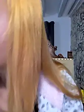 Snapshot of kylie_blck chatting on 2, 2, 2026 kylie blck online show from 2, 2, 2026