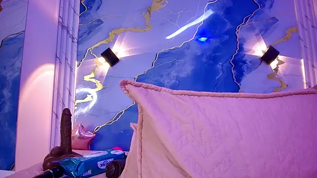 lorrayne  online show from 13, 11, 2025