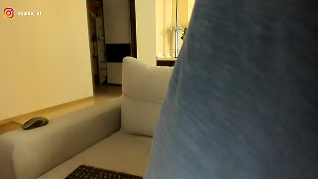  in yan online show from 20, 9, 2025