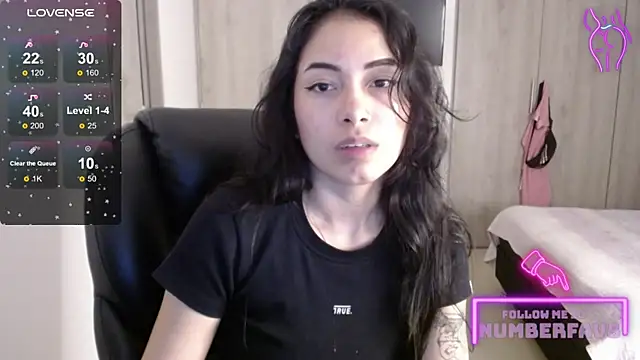 Snapshot of numberfav8 chatting on 3, 1, 2025 numberfav8 online show from 3, 1, 2025